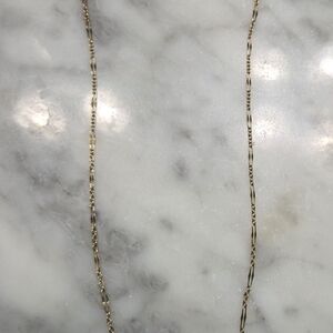 Elegant Gold Chain Necklace